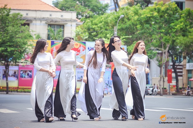 Cùng nhắn gửi yêu thương tại Cuộc thi ảnh Online “HUTECH IN MY HEART”